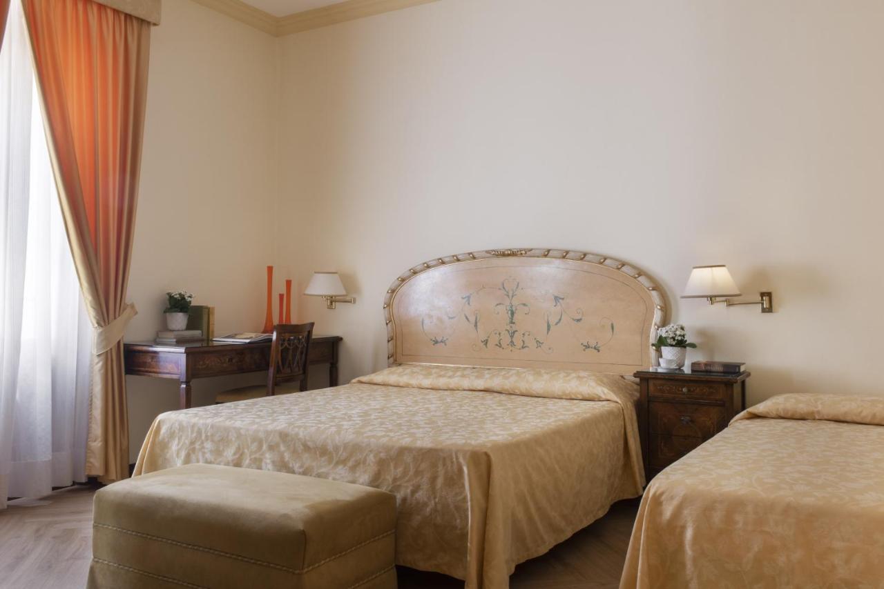 Hotel Parma E Oriente Wellness & Spa مونتيكاتيني تيرمي المظهر الخارجي الصورة
