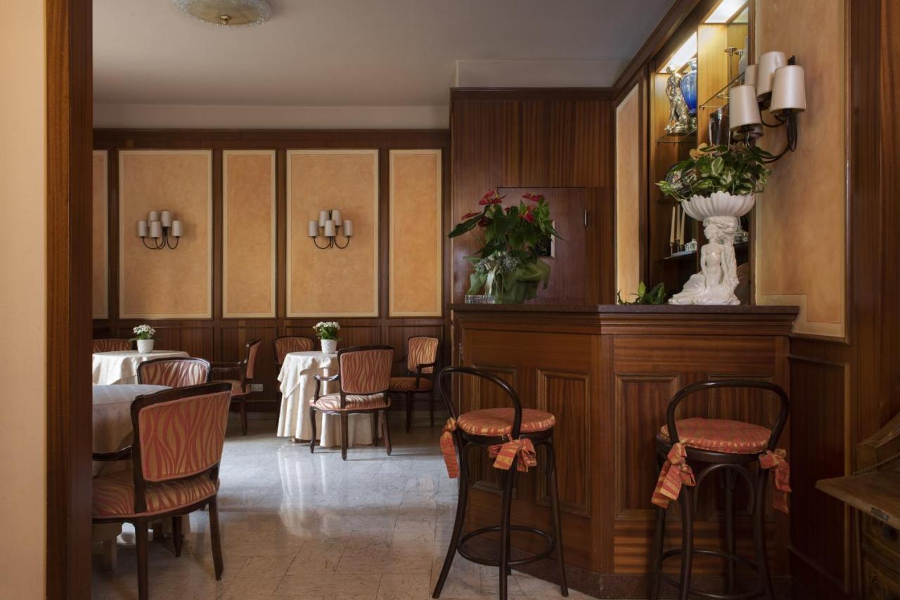 Hotel Parma E Oriente Wellness & Spa مونتيكاتيني تيرمي المظهر الخارجي الصورة