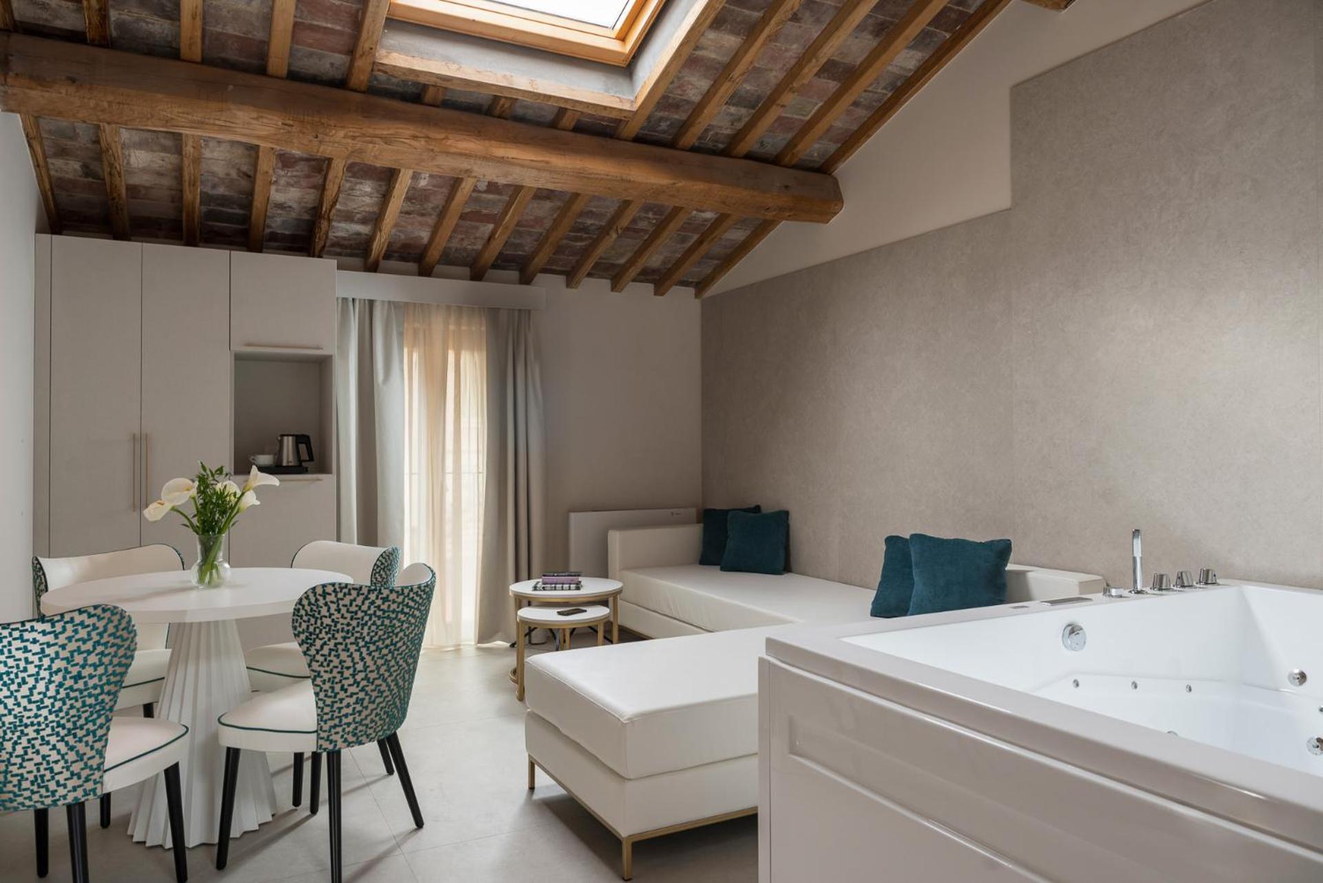 Hotel Parma E Oriente Wellness & Spa مونتيكاتيني تيرمي المظهر الخارجي الصورة
